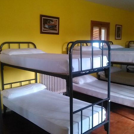 albergue camino real Calzadilla de la Cueza Esterno foto