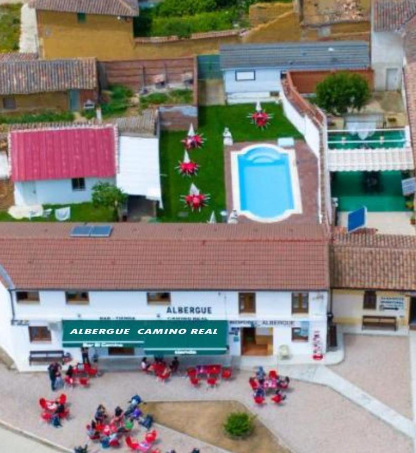 albergue camino real Calzadilla de la Cueza Esterno foto